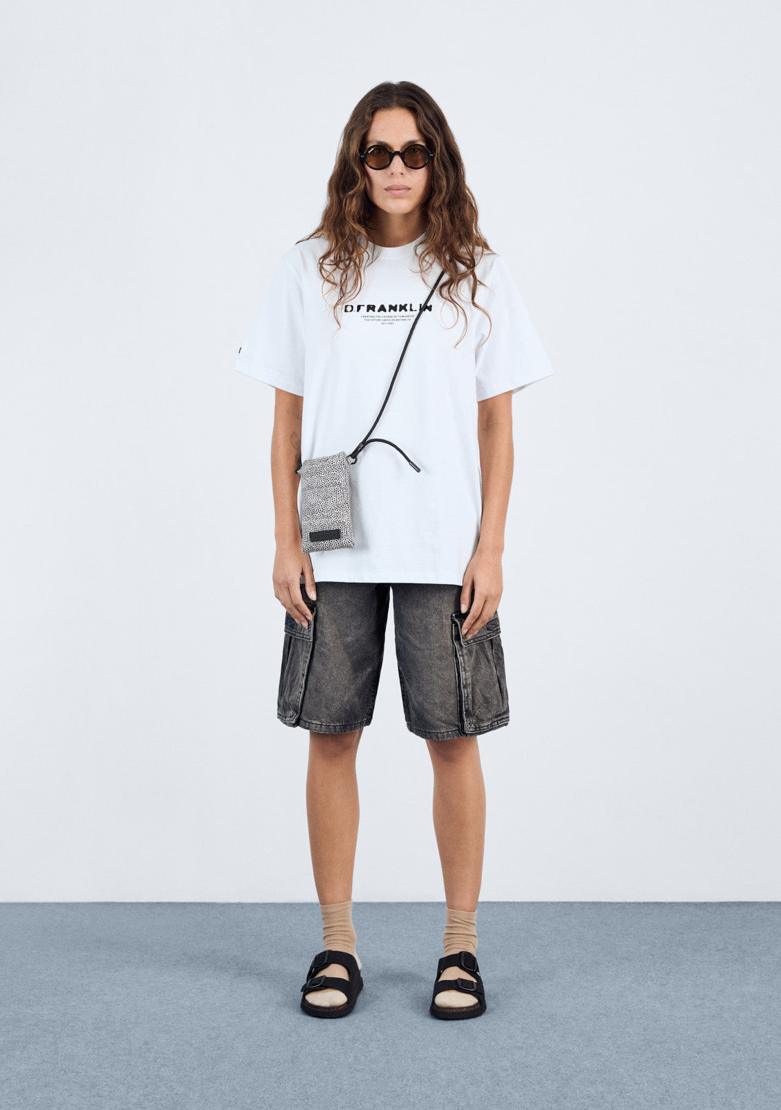 Eyewear / Phone Case Venice Dots