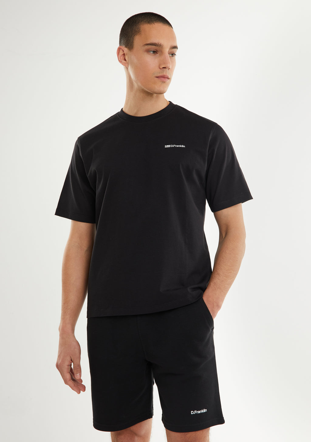St. Denis T-Shirt Black / White