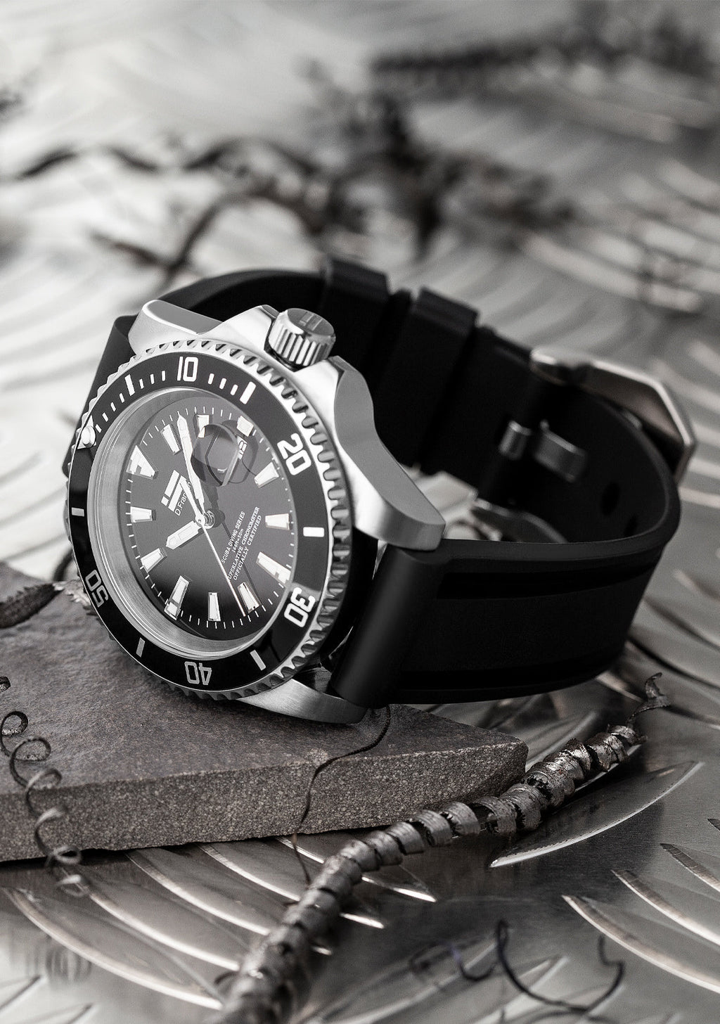 Scuba Diving Black Steel Black